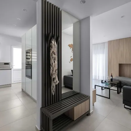 Wunderschoene In Monte Smith By Interhome